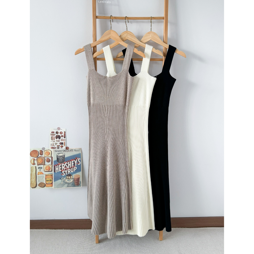 *BACKORDER* Hayleigh Weekday Knitted Dress