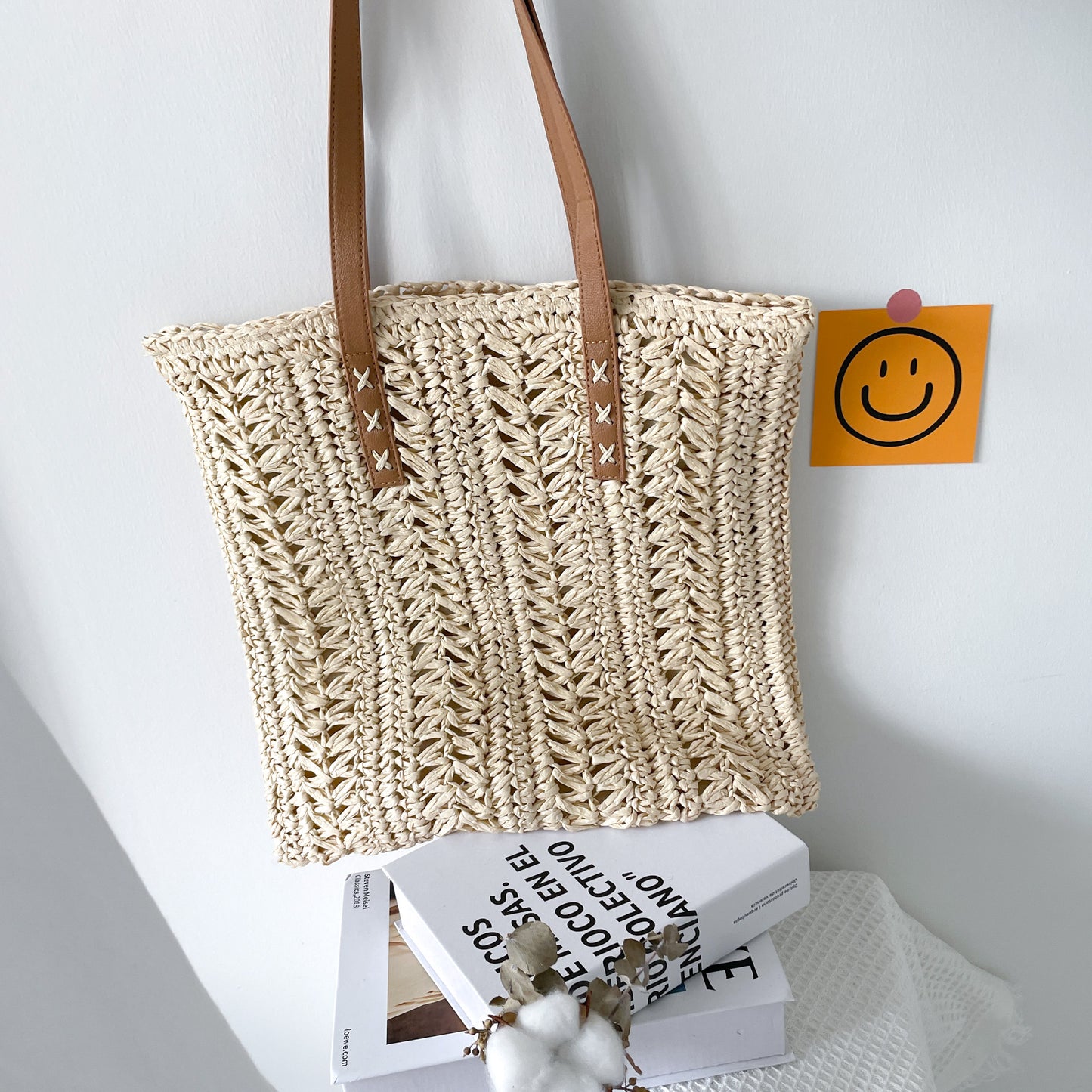 Shoulder Carry Straw Totebag