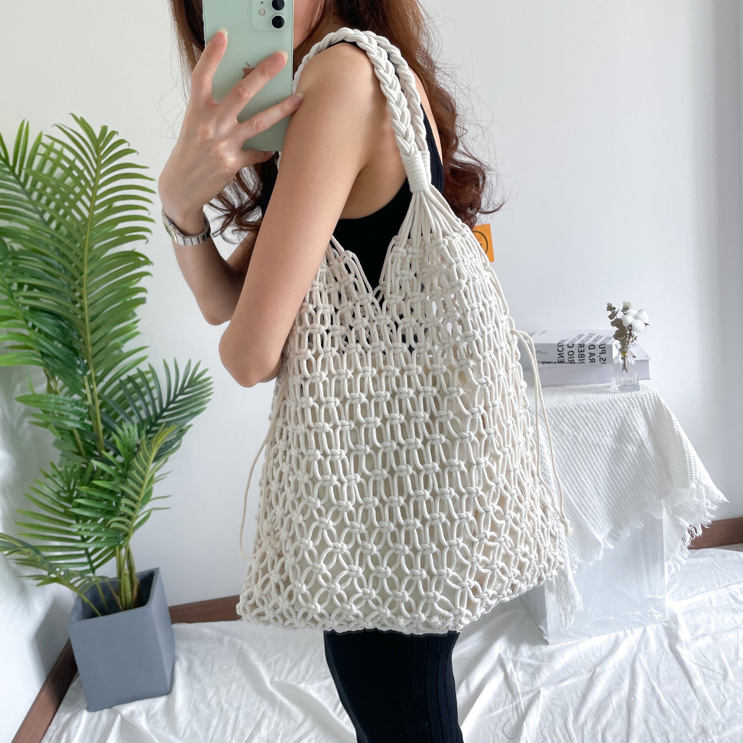 Knitted Double Handle Totebag