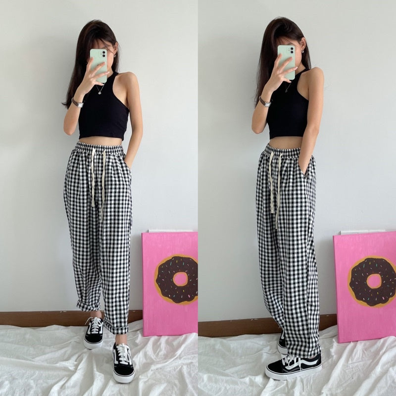 The Petite Checkered Pants